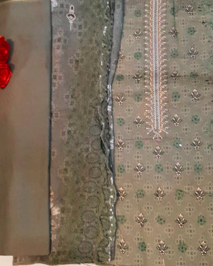3 Piece - Embroidered Lawn Suit